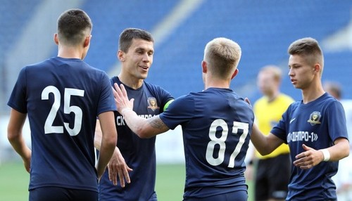 Ингулец и Днепр-1 повторили рекорд команд Первой лиги в Кубке Украины