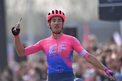 Альберто Беттиоль выиграл Тур Фландрии сольным отрывом