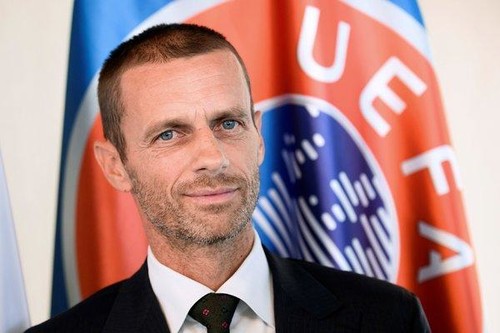 УЕФА не планирует проводить финалы Лиги чемпионов в США
