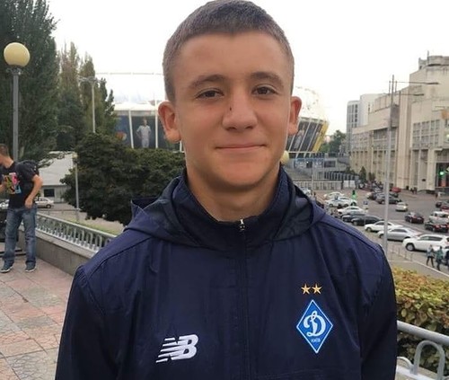 Динамо подписало 15-летнего полузащитника