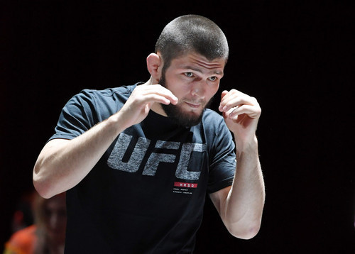 Нурмагомедов должен провести еще один бой по контракту с UFC