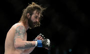 Боец UFC подвергся сексуальным домогательствам