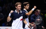 Кубок Дэвиса. Франция сократила отставание после парного матча