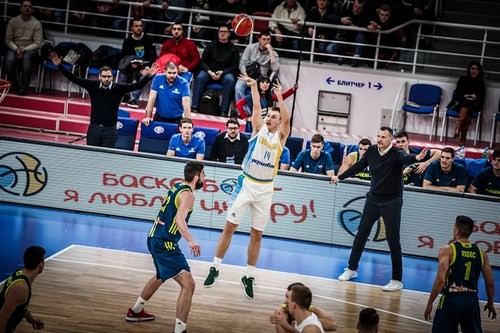 Сборная Украины в запорожском Дворце спорта разгромила Словению