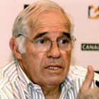 Наставник сборной Испании Арагонес оштрафован за оскорбление Анри