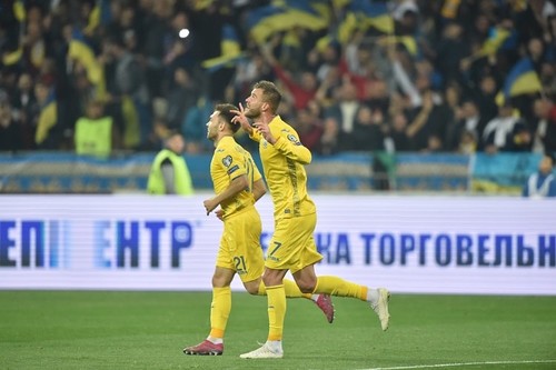 Зеленский поздравил сборную Украины с досрочным выходом на Евро-2020