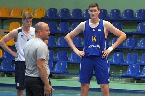 Украинец Скапинцев стал игроком американской команды
