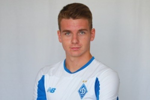 Динамо дозаявило 19-летнего защитника на Лигу Европы