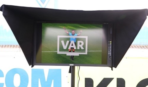 ФИФА позитивно оценила работу VAR в Украине