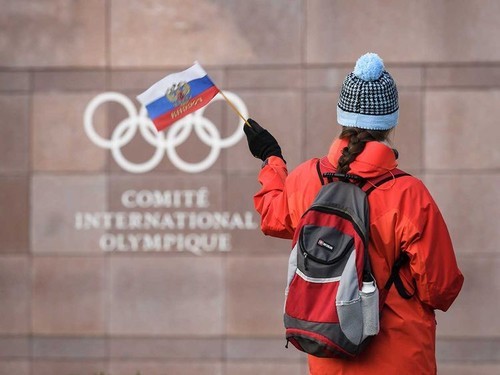 Россию на четыре года забанили за допинг, Бавария хочет купить Тете