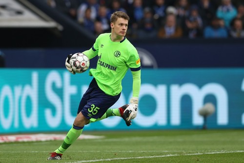 Бавария договорилась о переходе вратаря Шальке Нюбеля