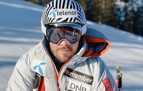 Горные лыжи. Янсруд выиграл супергигант в Китцбюэле