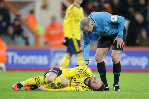 Захисник Арсеналу Мустафі отримав травму в матчі Кубка Англії