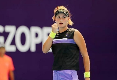 Завацкая успешно стартовала на турнире ITF во Франции
