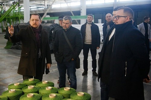 Члени парламентської ТСК пересвідчилися в унікальності заводу ФФУ Продакшн