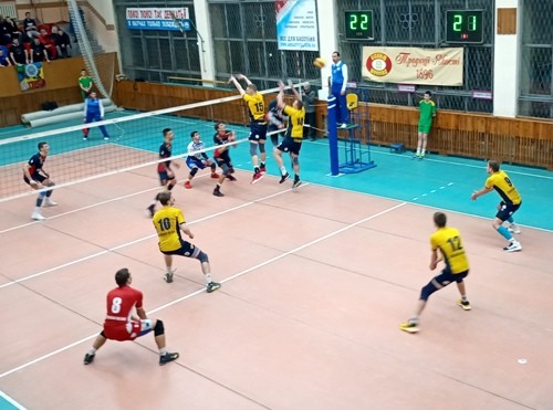 Локомотив у Харкові обіграв МХП-Вінниця в чотирьох партіях