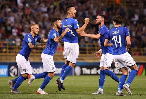 Италия дожала Испанию на старте молодежного Евро