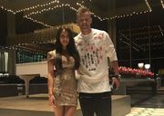 ФОТО. Як Ярмоленко з дружиною відпустку проводить