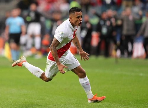 Збірна Перу розгромила Чилі і вийшла у фінал Кубка Америки