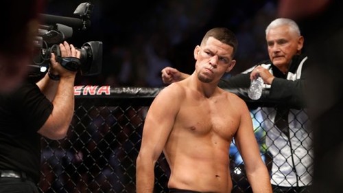 ВИДЕО. Нэйт Диас едва не подрался с Хабибом на UFC 239