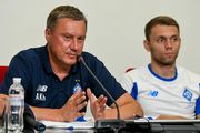 ФОТО ДНЯ. Як Динамо літніх новачків презентувало