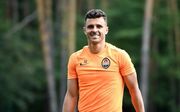 ФОТО. Мораес потроллил юного защитника Шахтера за фингал