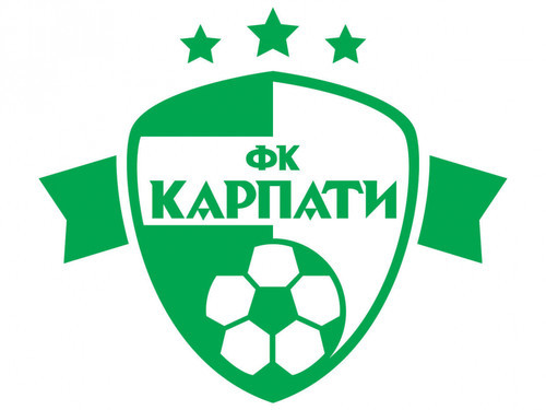Боссы Карпат требуют, чтобы игроки подписали контракты с клубом из Галича