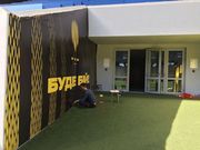 ФОТО. Полноправные хозяева. Рух забрендировал Арену Львов в свои цвета