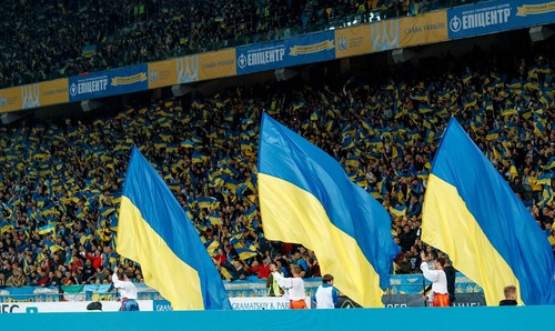 Киевляне увидят Месси и Роналду. Еврокубки в Укране будут со зрителями