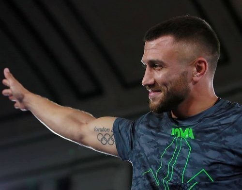 Ломаченко назвал топ-3 лучших боксеров мира