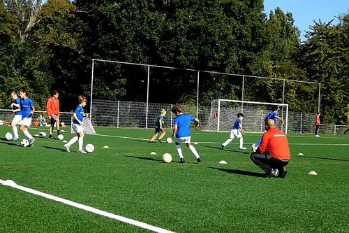 Екс-гравець збірної України планує відкрити футбольну академію