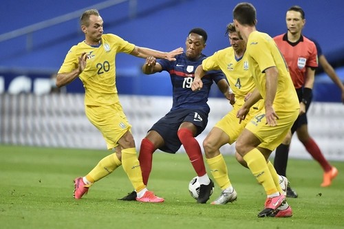 У матчі проти Франції збірна України встановила два особистих антирекорди