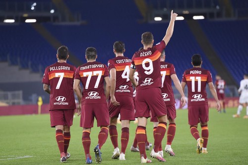 Рома под руководством Фонсеки забила 5 голов в ворота Беневенто с Индзаги
