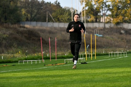Махарадзе и Громов возобновили тренировки с Зарей