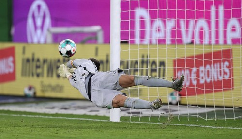 Вольфсбург – Хоффенхайм – 2:1. Видео голов и обзор матча