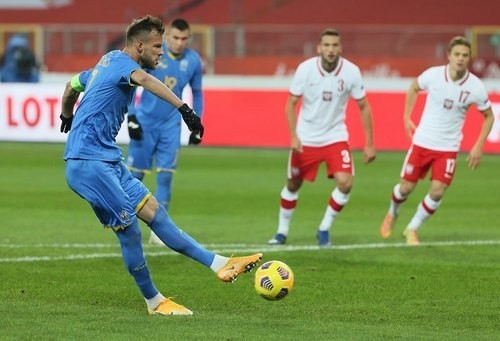 Ярмоленко наздогнав Шовковського за кількістю матчів за збірну України