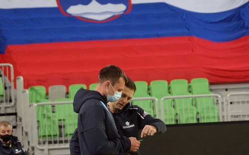 Перед матчем с Украиной в сборной Словении есть заражения коронавирусом