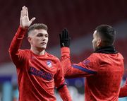 Манчестер Юнайтед нацелился на защитника Атлетико
