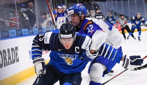 Где смотреть онлайн матч молодежного ЧМ по хоккею Финляндия - Россия