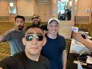 ВИДЕО. Фергюсон сдал тест на коронавирус перед UFC 249