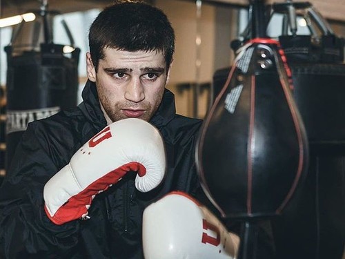 Украинский боксер, которого россиянин заразил гепатитом, начал тренировки