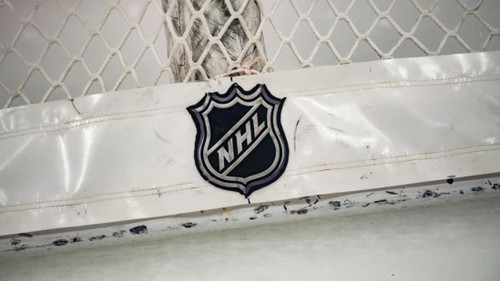 Глава НХЛ: «Отменить сезон - самое простое решение»