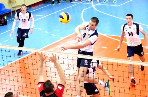 Після першого фінального туру вищої ліги лідирує ВСК МХП-Вінниця