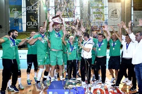 Панатинаикос выиграл чемпионат Греции впервые за 14 лет