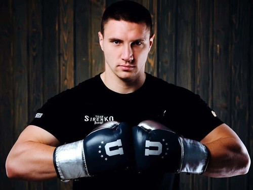 ВИДЕО. Сиренко готовится к бою на вечере бокса от Usyk 17 Promotion