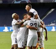 ПСЖ приголомшив Аталанту на останніх хвилинах, Шахтар обігнав Челсі і Рому