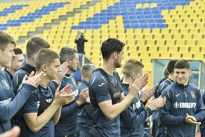 ФОТО. Тренировка сборной Украины накануне спарринга с Кипром