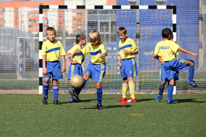 Футбольный Ренессанс в Харькове начнется с детской академии