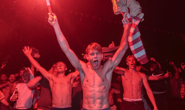 ФОТО. Безумство фанатов после победы над Украиной