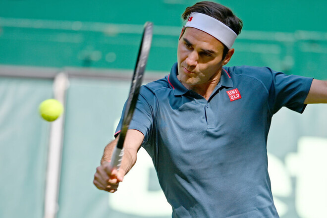 Федерер завершил борьбу на турнире в Галле